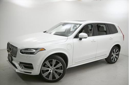2025 Volvo XC90 Plug-In Hybrid T8 Ultra 7-Seater