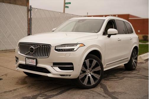 2025 Volvo XC90 B6 Plus 7-Seater