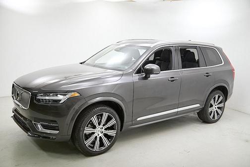 2023 Volvo XC90 B6 Ultimate 7-Seater