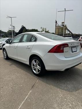 2015 Volvo S60 T5 Premier Plus