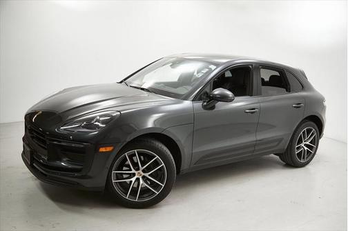 2022 Porsche Macan Base