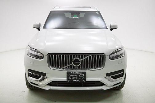 2024 Volvo XC90 Recharge Plug-In Hybrid T8 Plus Bright Theme 7-Seater