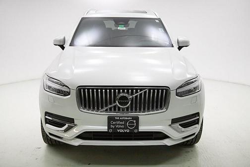 2024 Volvo XC90 Recharge Plug-In Hybrid T8 Plus Bright Theme 7-Seater