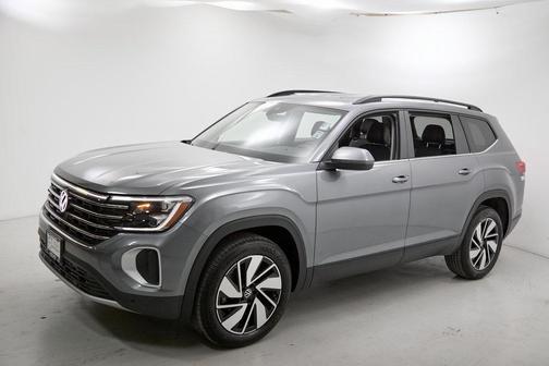 2025 Volkswagen Atlas 2.0T SE w/Technology 4MOTION