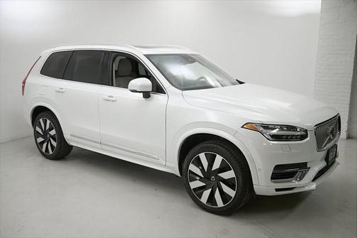 2023 Volvo XC90 Recharge Plug-In Hybrid T8 Ultimate 6-Seater