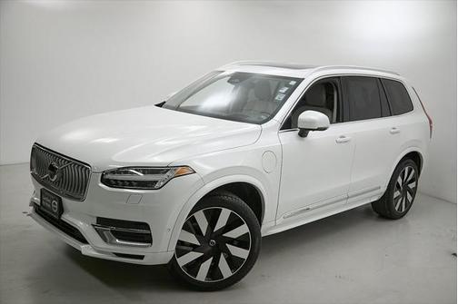 2023 Volvo XC90 Recharge Plug-In Hybrid T8 Ultimate 6-Seater