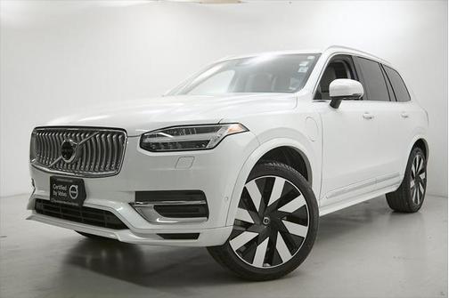 2023 Volvo XC90 Recharge Plug-In Hybrid T8 Ultimate 6-Seater