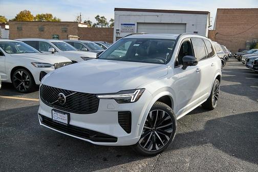 2026 Volvo XC90 B6 Ultra Dark Theme 7-Seater