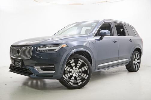 2024 Volvo XC90 Recharge Plug-In Hybrid T8 Ultimate Bright Theme 7-Seater