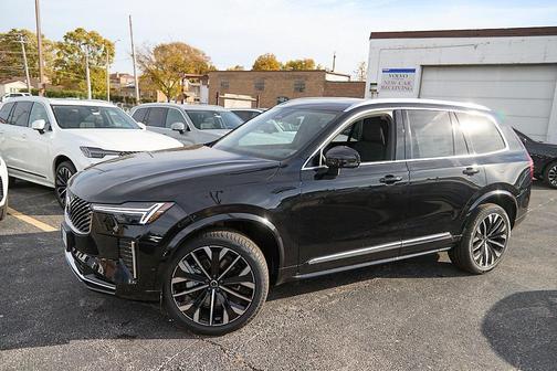 2026 Volvo XC90 B6 Plus 7-Seater