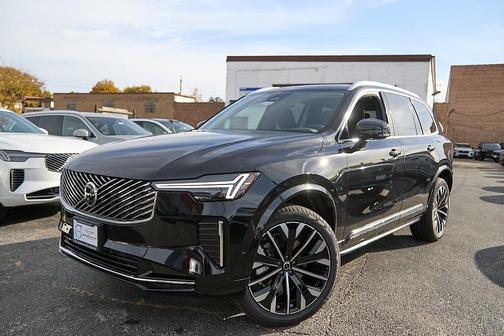 2026 Volvo XC90 B6 Plus 7-Seater