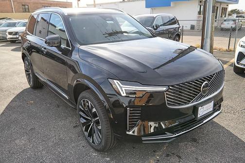 2026 Volvo XC90 B6 Plus 7-Seater