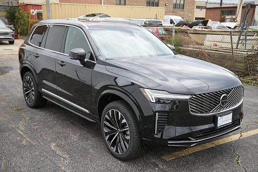 2026 Volvo XC90 B6 Plus 7-Seater