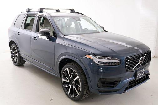 Denim Blue Metallic 2023 Volvo XC90 Recharge Plug-In Hybrid T8 Plus Dark Theme 7-Seater