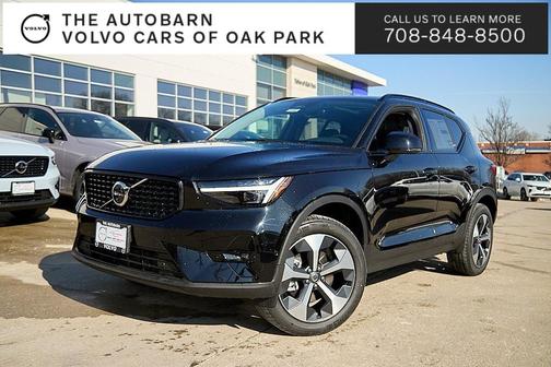 2026 Volvo XC40 Plus, B5 AWD Gas (mild hybrid), Dark