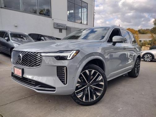 2026 Volvo XC90 B6 Plus 7-Seater