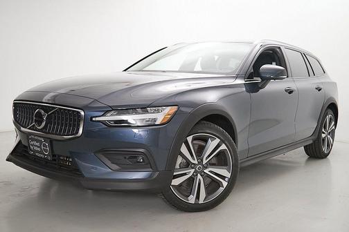 Denim Blue Metallic 2025 Volvo V60 Cross Country Plus, B5 AWD Gas (mild hybrid)