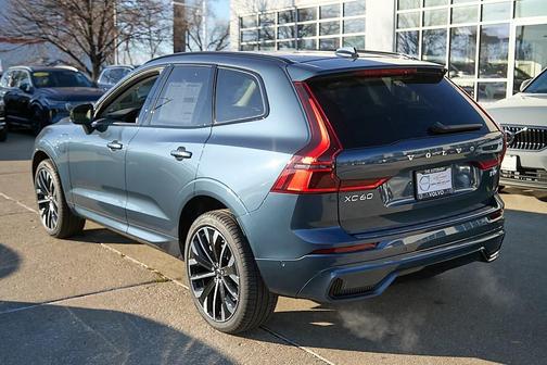 2026 Volvo XC60 Plug-In Hybrid T8 Ultra