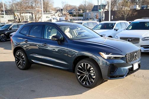 2026 Volvo XC60 Plug-In Hybrid T8 Ultra