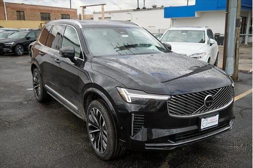 2025 Volvo XC90 B6 Ultra