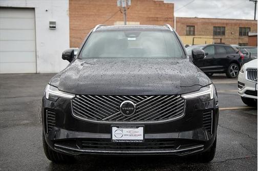 2025 Volvo XC90 B6 Ultra