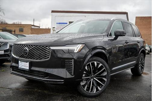 2025 Volvo XC90 B6 Ultra