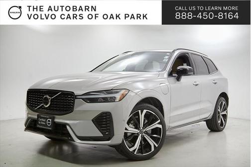 2024 Volvo XC60 Recharge Plug-In Hybrid T8 Ultimate Dark Theme