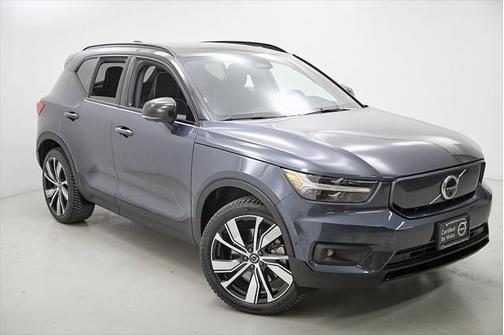 2022 Volvo XC40 Recharge Pure Electric P8 Twin Ultimate