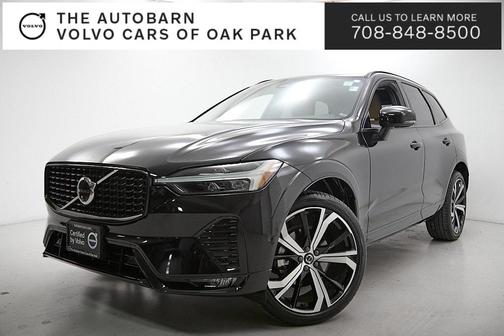 2023 Volvo XC60 B5 Ultimate Dark Theme