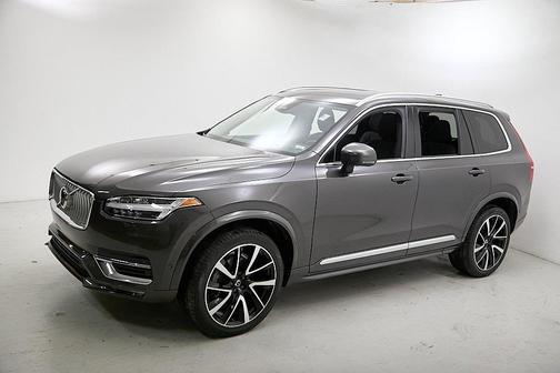 2023 Volvo XC90 B6 Plus 7-Seater