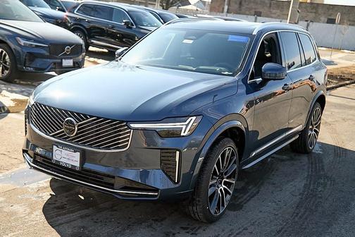 2026 Volvo XC90 Ultra, B6 AWD Gas (mild hybrid), Gasoline, Bright, 7 Seats