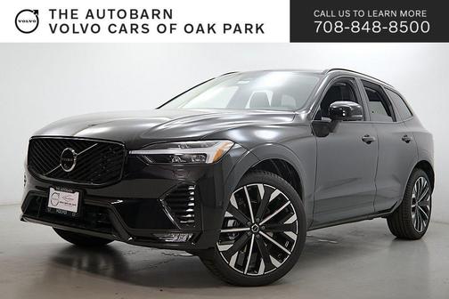 Onyx Black Metallic 2026 Volvo XC60 B5 Ultra