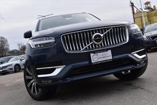 2025 Volvo XC90 Plus