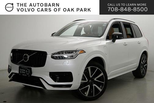 Crystal White Metallic 2023 Volvo XC90 Recharge Plug-In Hybrid T8 Ultimate Dark Theme 7-Seater