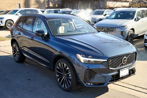 2026 Volvo XC60 B5 Ultra