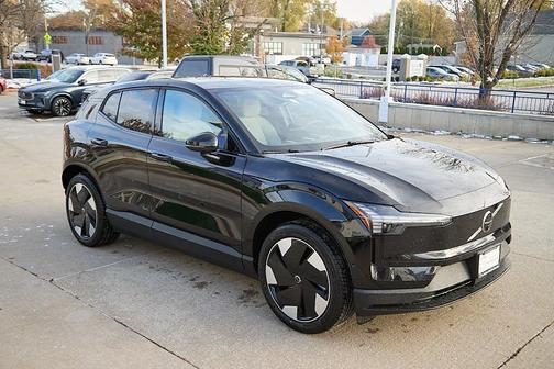 2025 Volvo EX30 Twin Motor Ultra