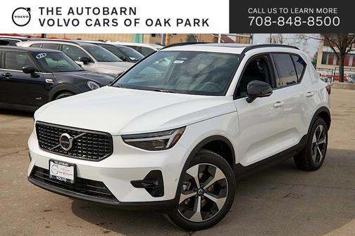 2026 Volvo XC40 Plus, B5 AWD Gas (mild hybrid), Dark
