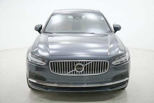 2024 Volvo S90 Recharge Plug-In Hybrid T8 Ultimate