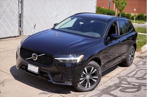 2025 Volvo XC60 B5 Core