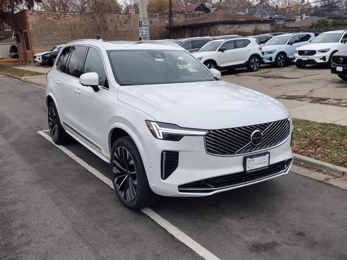 2026 Volvo XC90 B6 Plus 7-Seater