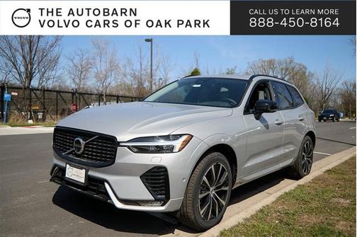 2025 Volvo XC60 Plus Dark Theme