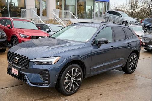 2025 Volvo XC60 B5 Plus
