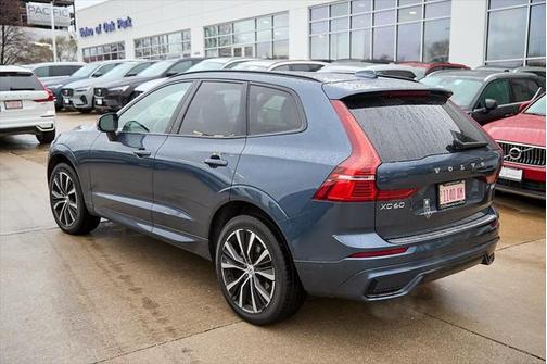 2025 Volvo XC60 B5 Plus