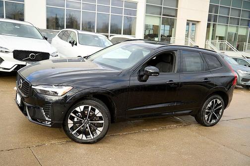 2026 Volvo XC60 B5 Plus