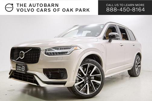2023 Volvo XC90 Recharge Plug-In Hybrid T8 Ultimate Dark Theme 7-Seater