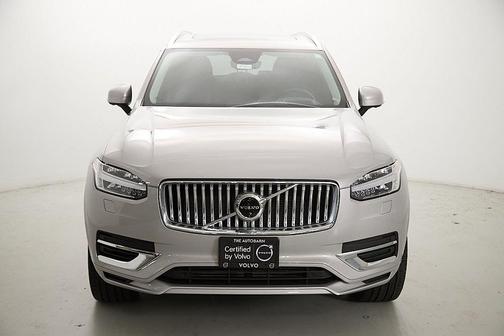 Silver Dawn Metallic 2024 Volvo XC90 Recharge Plug-In Hybrid T8 Ultimate Bright Theme 7-Seater