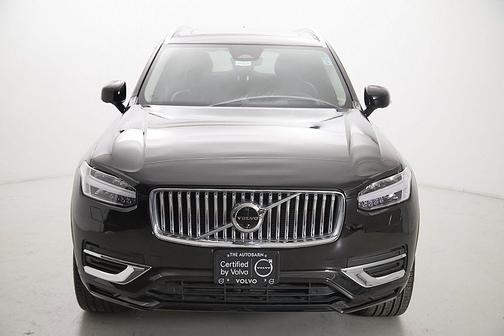 Onyx Black Metallic 2024 Volvo XC90 Recharge Plug-In Hybrid T8 Ultimate Bright Theme 7-Seater