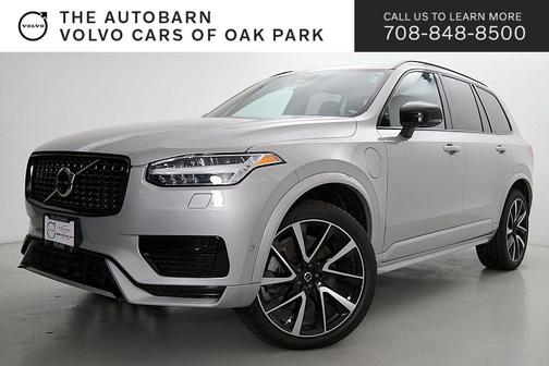 Silver Dawn Metallic 2023 Volvo XC90 Recharge Plug-In Hybrid T8 Ultimate Dark Theme 7-Seater