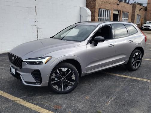 2026 Volvo XC60 B5 Plus