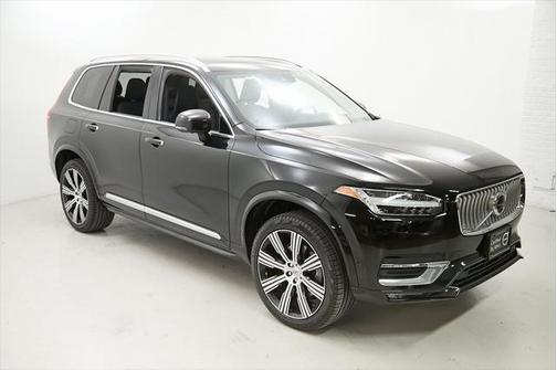 2022 Volvo XC90 T6 Inscription